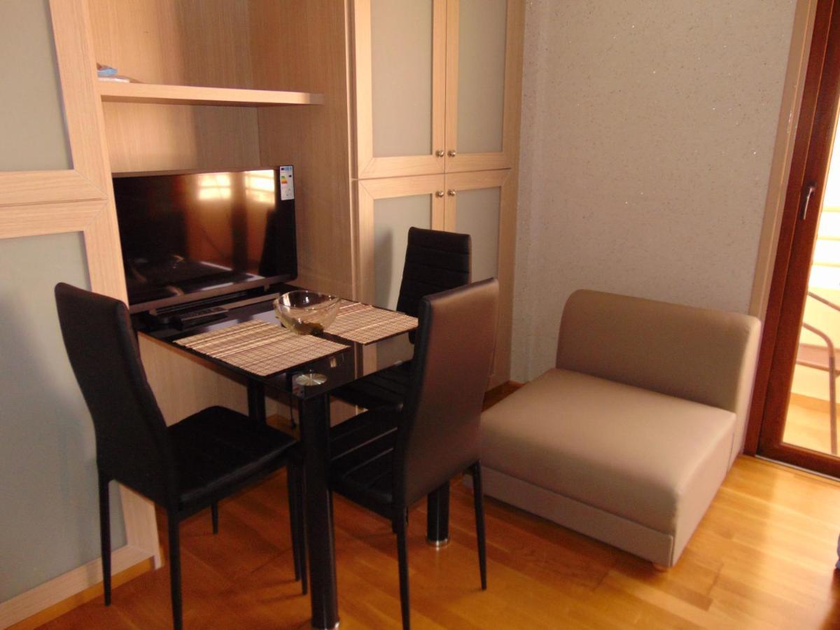 Ithaki Phinikoudes Apartment No. 207 Larnaca Room photo