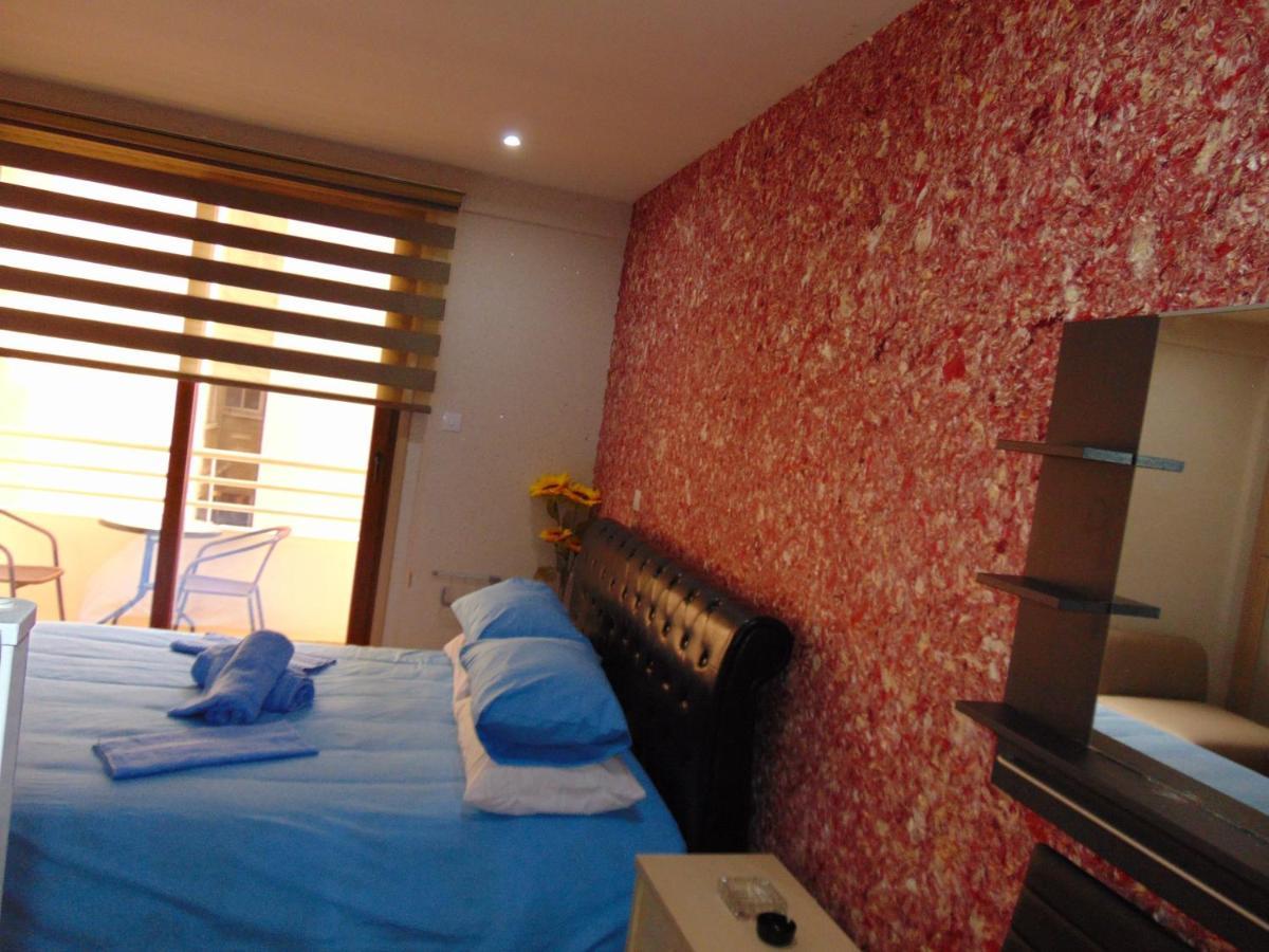 Ithaki Phinikoudes Apartment No. 207 Larnaca Room photo